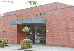 ingang nieuwe kapel
