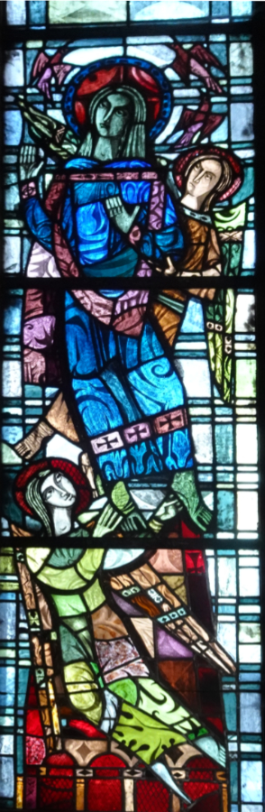 Maria ten Hemelopneming glas in loodraam Augustinuskerk